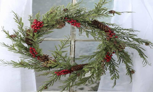 Couronne de baies de cedre