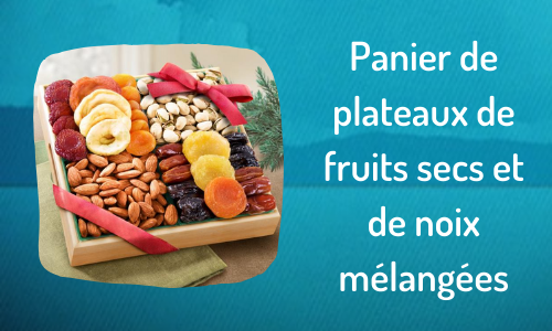 Panier de plateaux de fruits secs et de noix mélangées