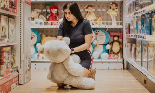 Peluche pour encore une petite fille