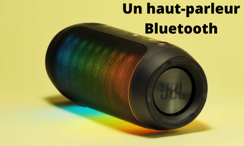Un haut-parleur Bluetooth